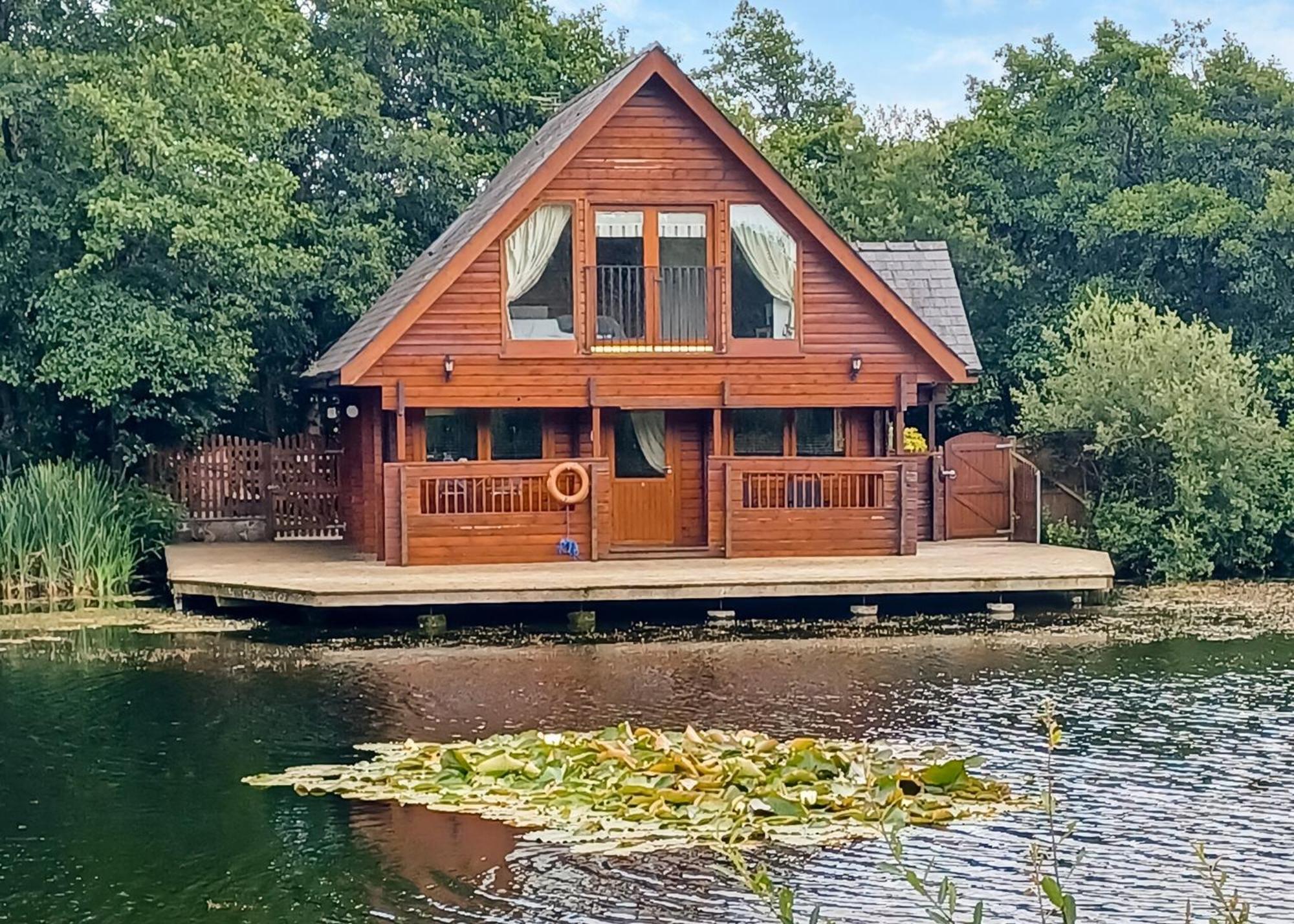 Anglesey Lakeside Lodges Menai Bridge Zimmer foto