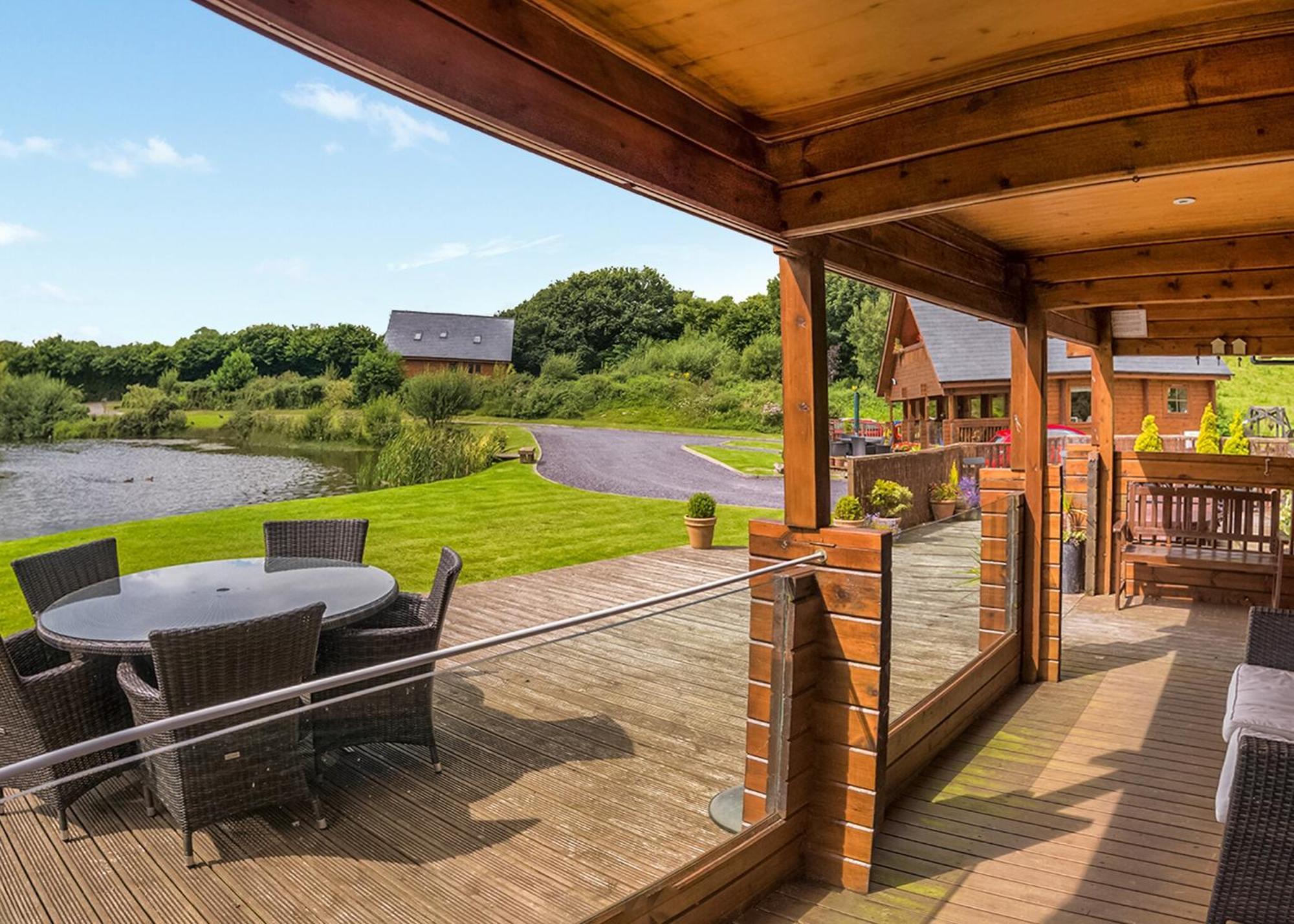 Anglesey Lakeside Lodges Menai Bridge Zimmer foto