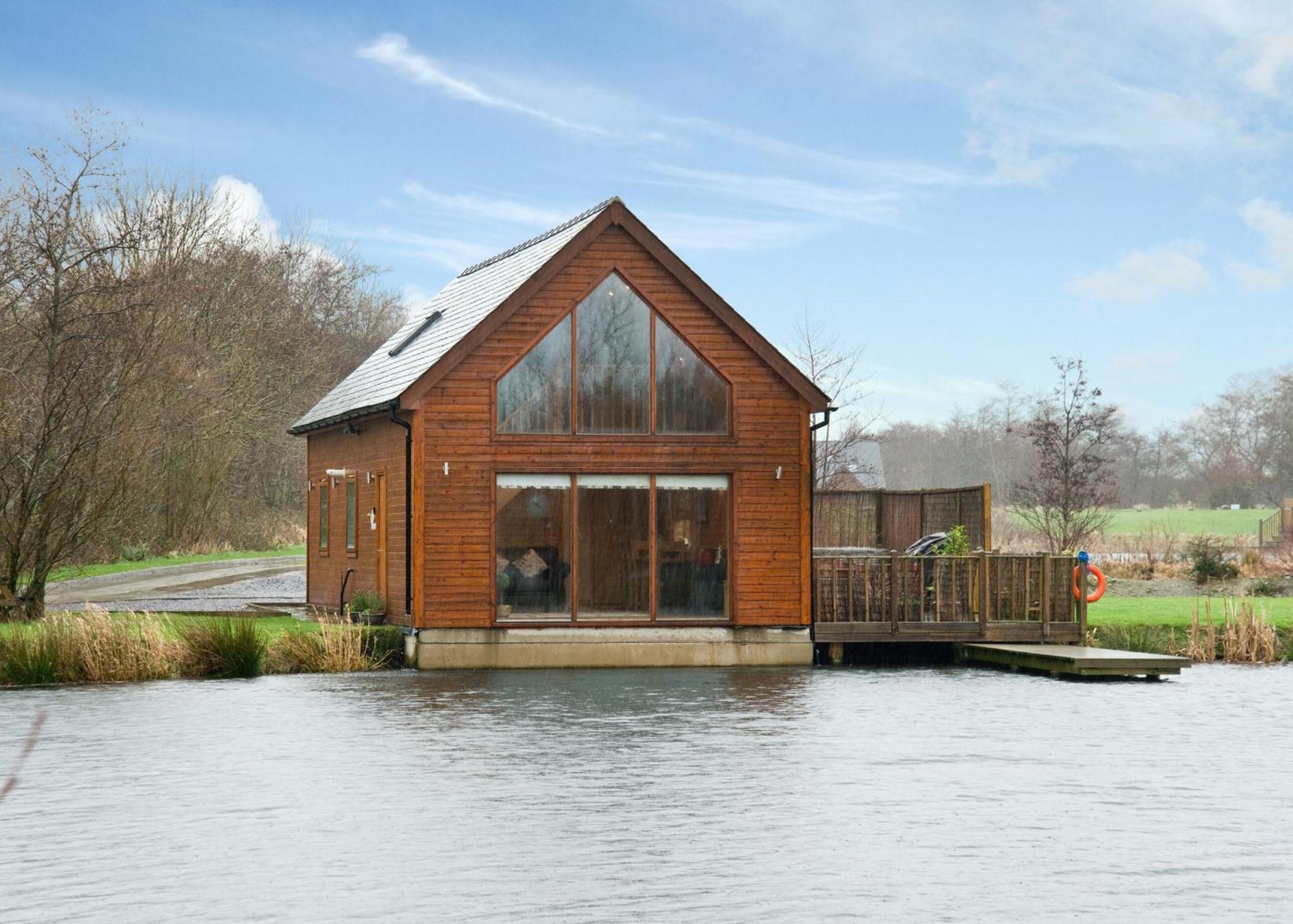 Anglesey Lakeside Lodges Menai Bridge Zimmer foto
